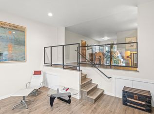 1818 New York Dr, Altadena, CA 91001