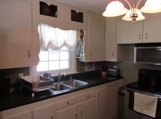 568 Kenneth Ave, Somerset, MA 02725