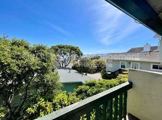 599 Irving Ave APT 3, Monterey, CA 93940