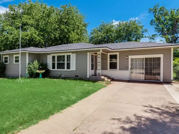 1014 W Belden St, Sherman, TX 75092