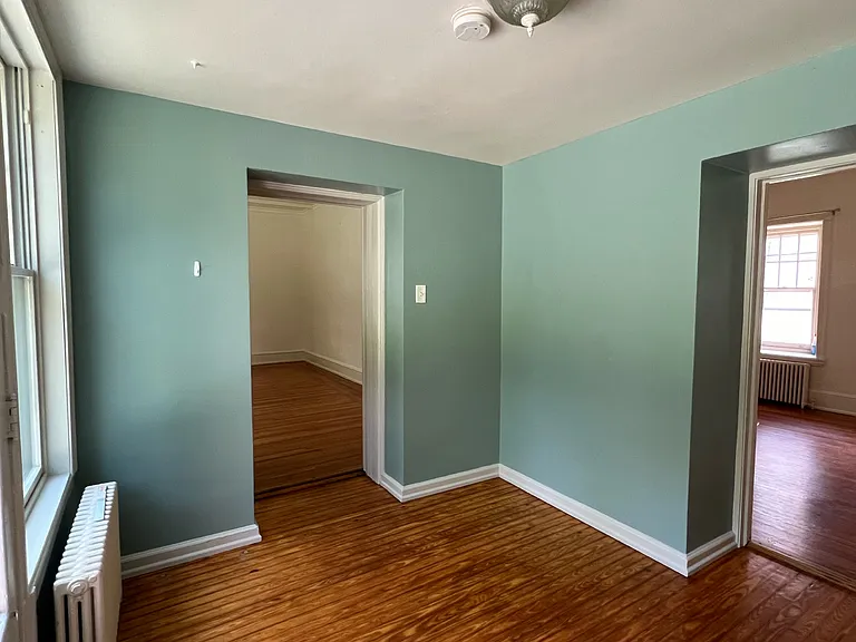 501 W Chelten Ave #1R — Photo 3