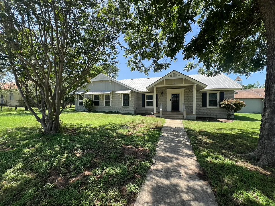 548 Waring Welfare Rd