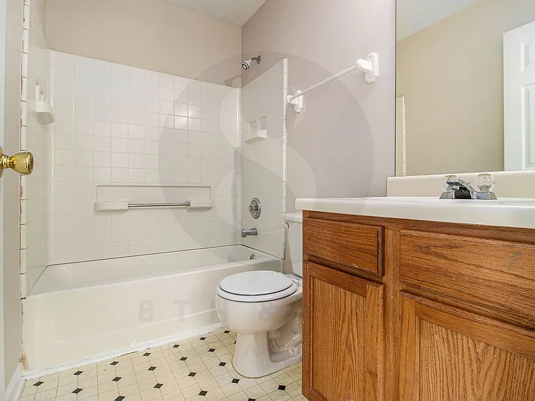 5570 Fair Creek Way — Photo 13