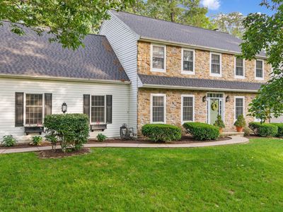 130 W Crestlyn Dr, York, PA, 17402