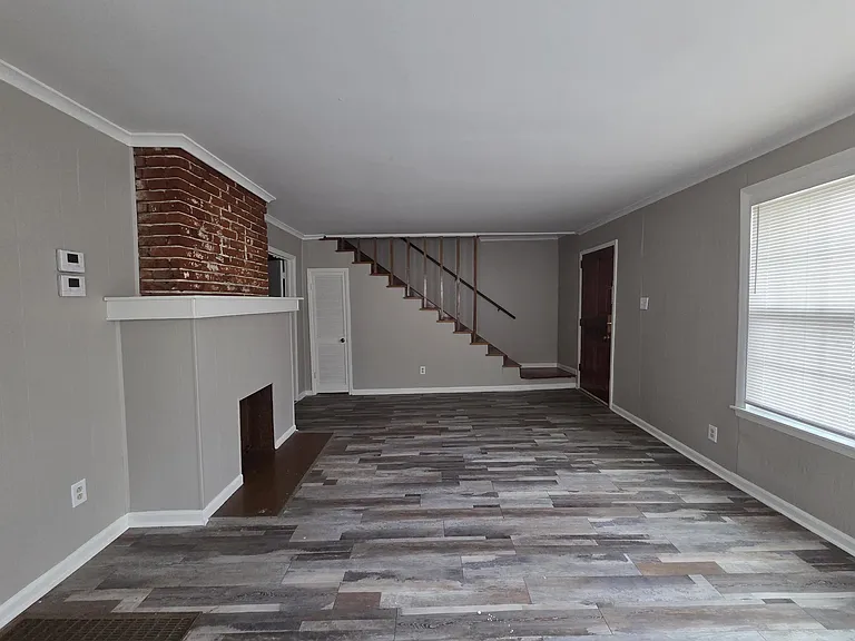 524 S Greer St #FRONT — Photo 15