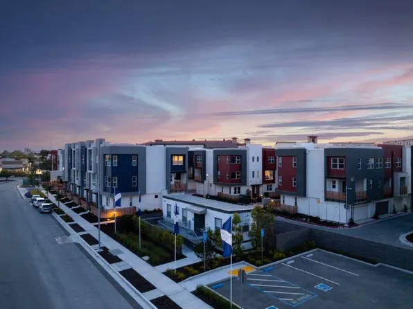 201 Calypso Ln, Foster City, CA 94404