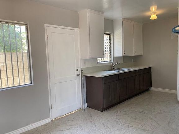 4th image of 5231 Tyler Ave #1/4