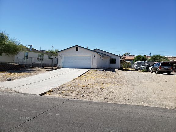 2nd image of 1646 Nottingham Dr