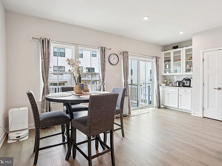 47 Rosemary Way — Photo 14