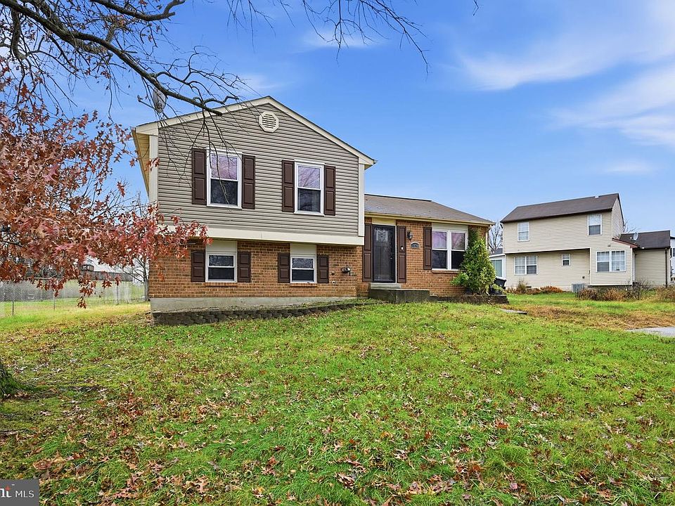 1st image of 10748 Hollaway Dr