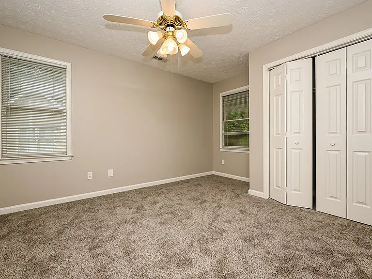 65 Rosewood Cir — Photo 13