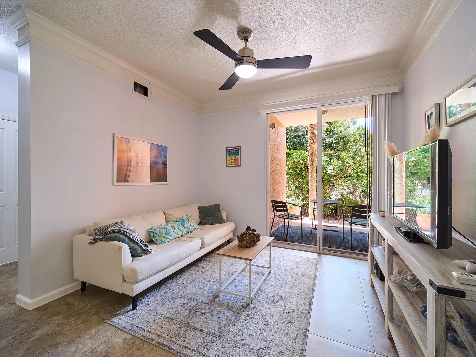 1 bed, 1.0 bath, 644 sqft, $2,400 — Photo 4