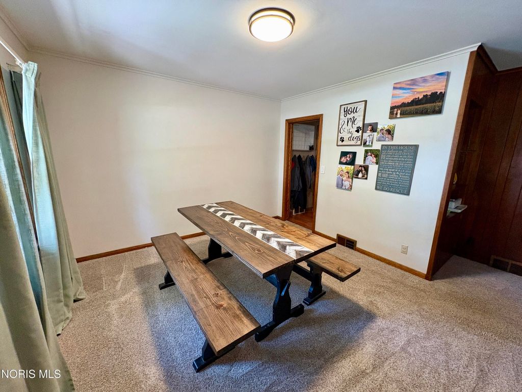 1235 Jefferson Rd, Fostoria, OH - View 6