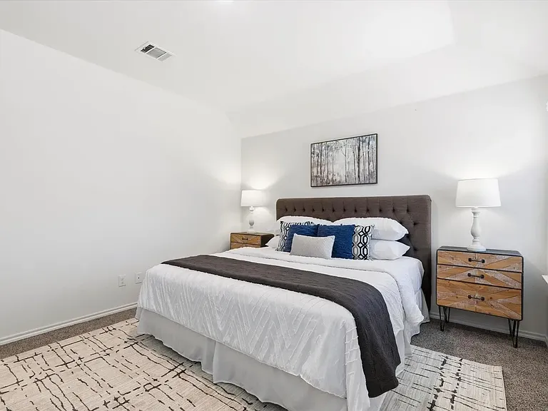 11236 Westpond Dr — Photo 17