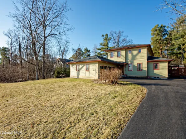 2430 River Road, Niskayuna, NY 12309