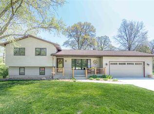 138 Niagara Dr, Waterloo, IA 50701