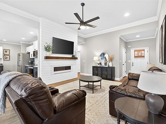 5th image of 3930 McCullers Rd