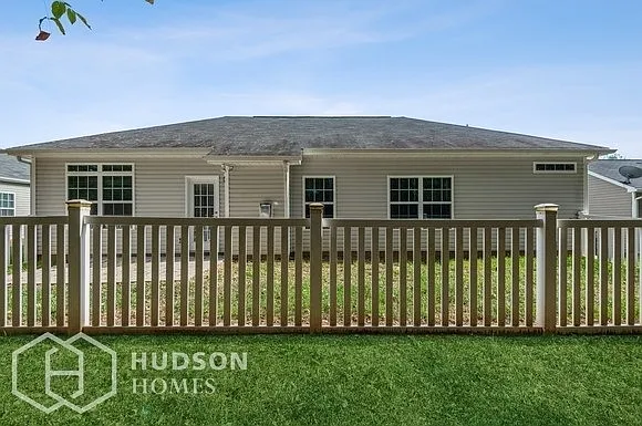 156 Valerie Dr — Photo 13