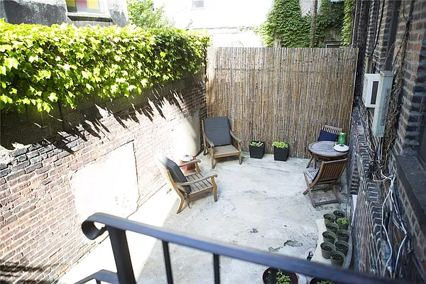 Rented by Maz Group NY | media 13