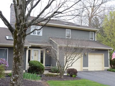 3 Lajolla Ln, Annandale, NJ, 08801