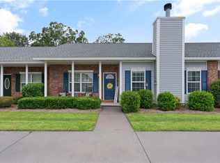 24 White Oak Ct, Brunswick, GA 31520