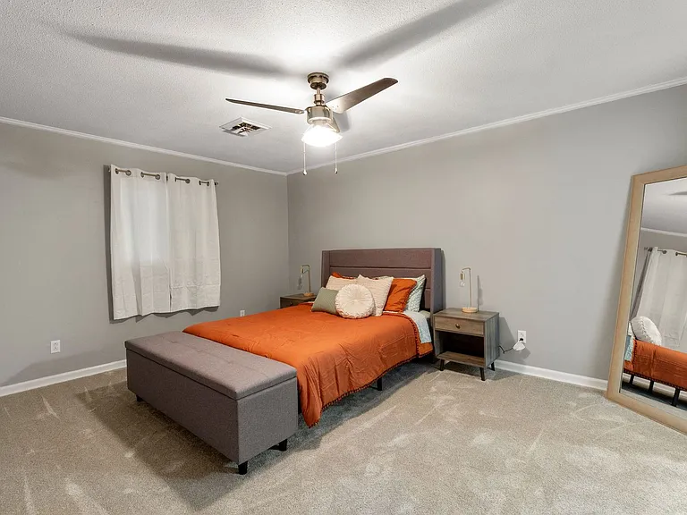 1207 Timbers Ln — Photo 11