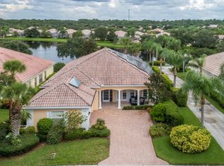 5564 Bilbao Pl, Sarasota, FL 34238