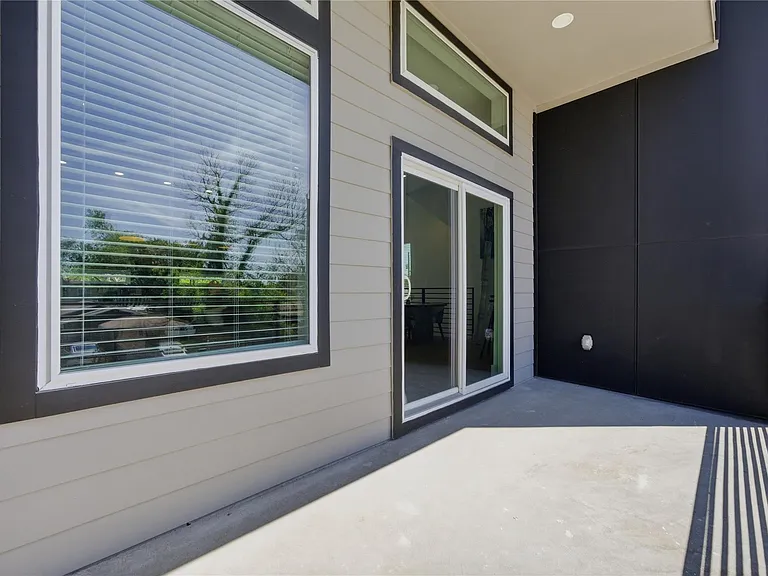 5505 Hershe St — Photo 18