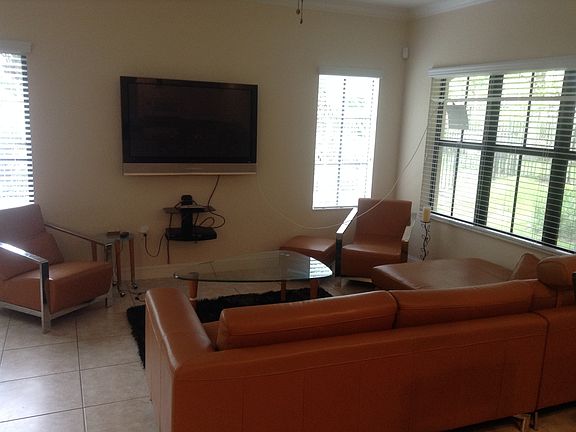 3rd image of 6071 Grand Cypress Cir W
