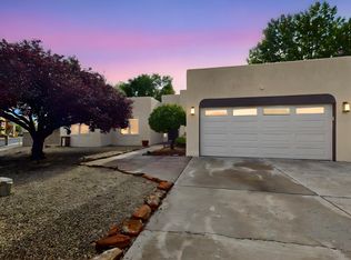 7569 Kachina Loop, Santa Fe, NM 87507
