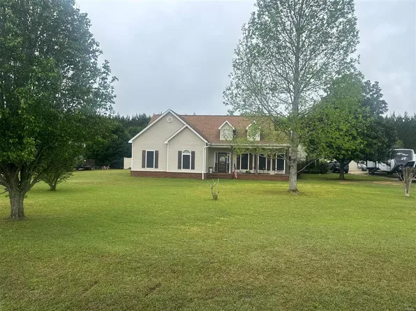 2900 County Road 13, Headland, AL 36345