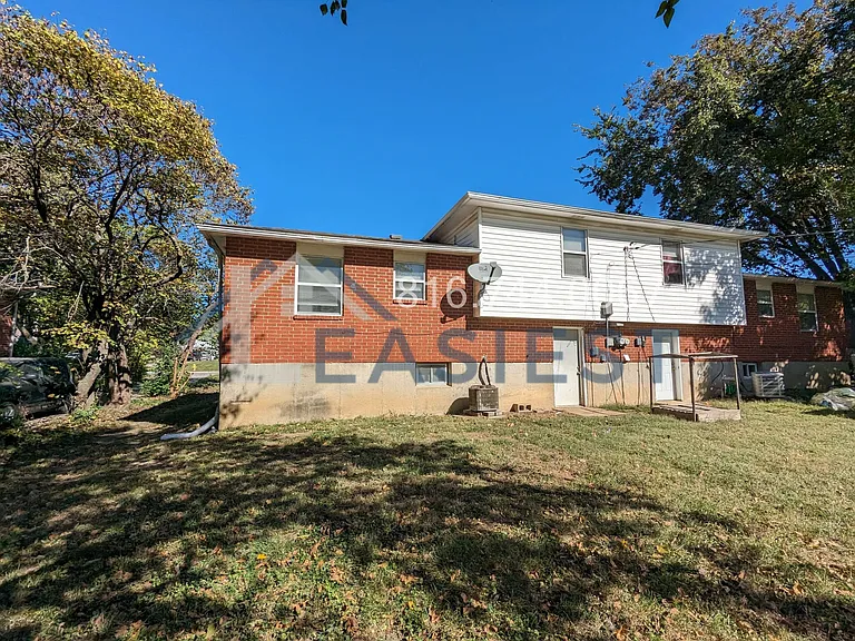 405 NE Orchard St #A — Photo 22