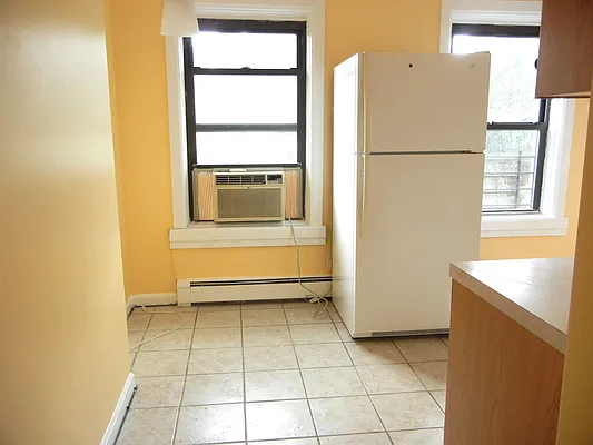 Rented by Brooklyn Heights Real Estate Inc | media 21