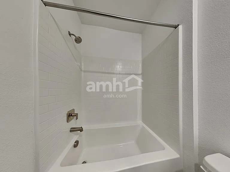 9171 Ribbon Meadow Ct — Photo 14