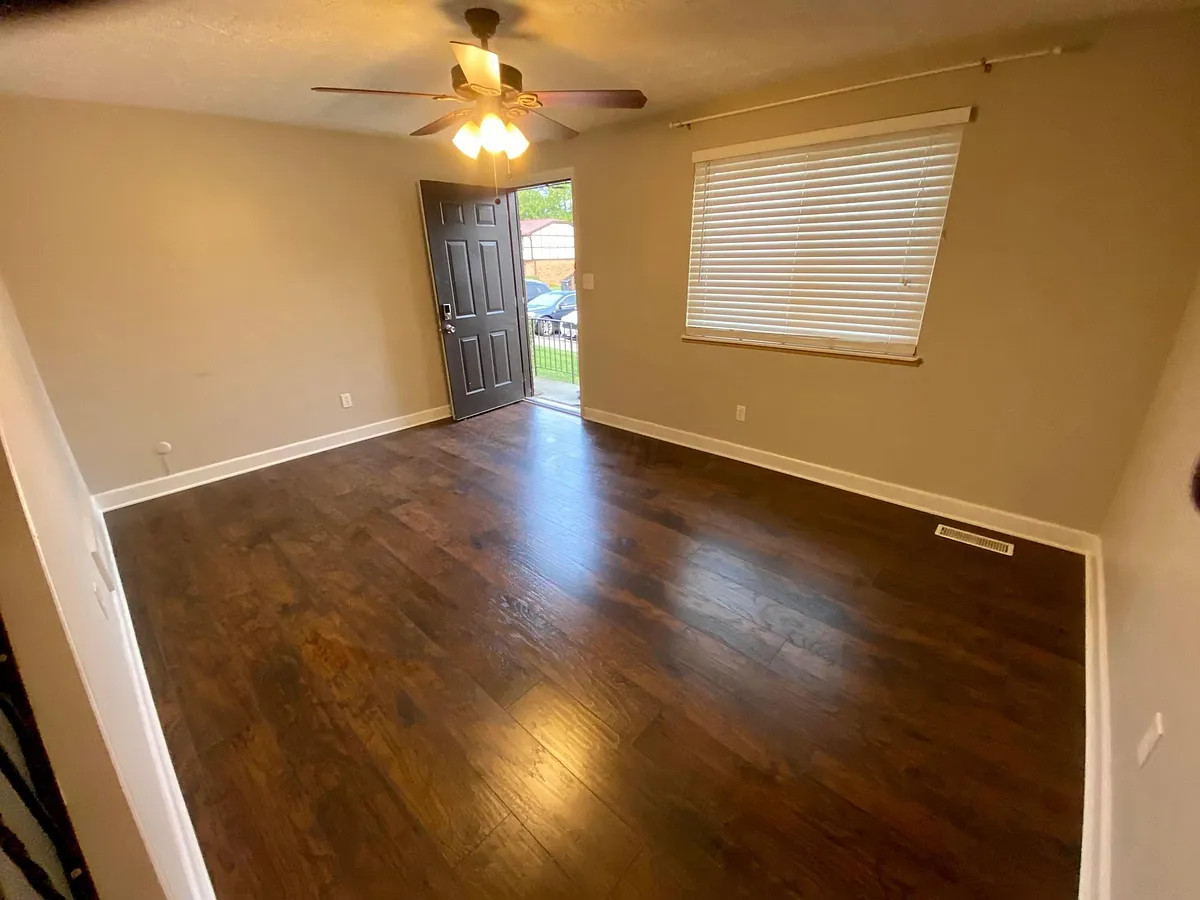 Building Photo - 4859 Berryhill Ct