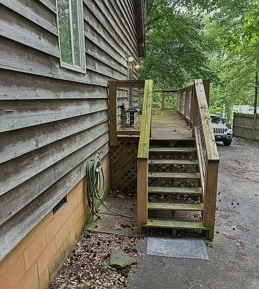 465 Lakeside Trl — Photo 7