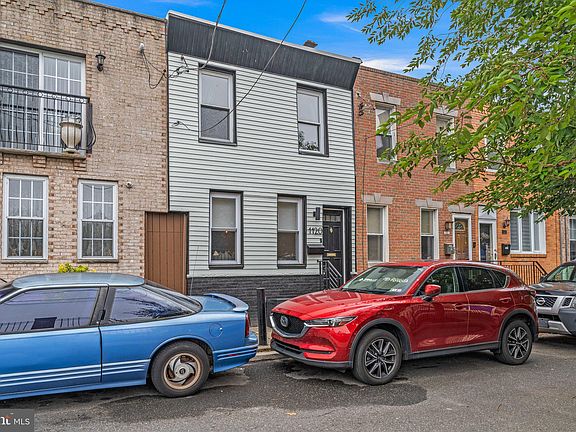 2nd image of 1120 Latona St