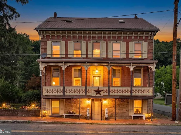 125 E Center St, Tremont, PA 17981