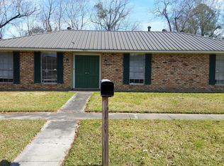 1883 Erlanger Dr, Baton Rouge, LA 70816