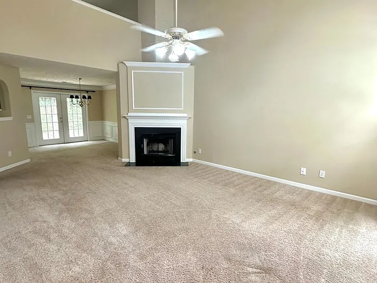 185 Weatherstone Dr — Photo 8