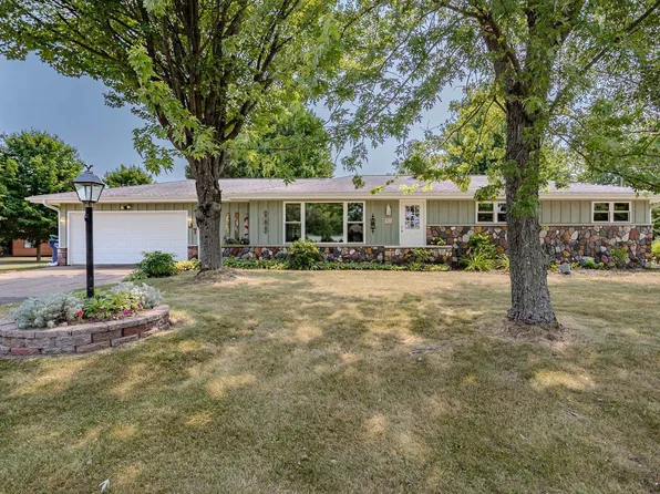 7611 CALLON AVENUE, Weston, WI 54476