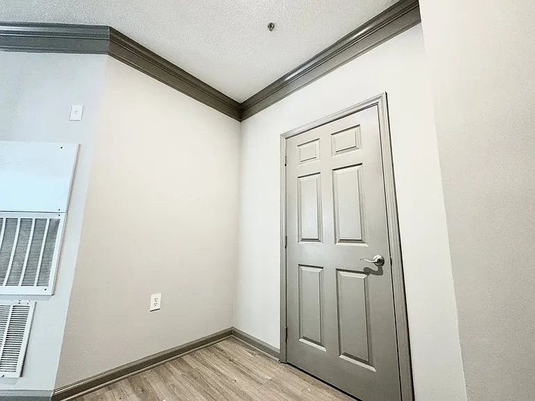 Brookberry Park Apartments — Photo 18