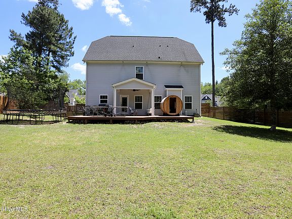 3rd image of 772 Sun Rd