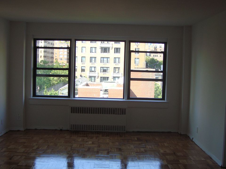 2nd image of 30 E 81st St APT 8A