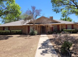 2 Auburn Ct, Midland, TX 79705