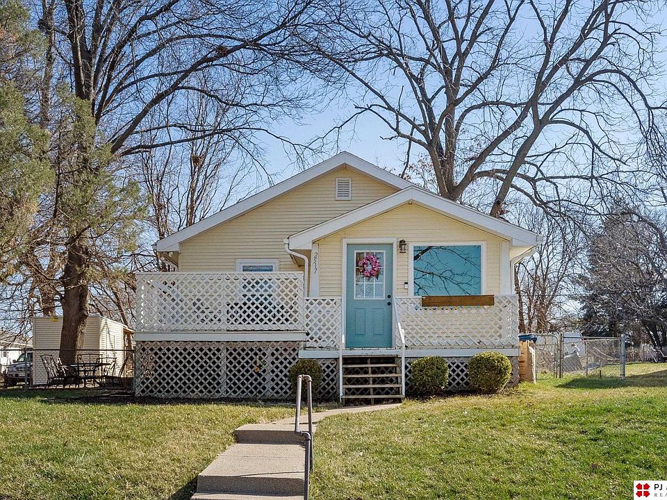 1st image of 2517 Olive St