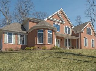 374 Northington Dr, Avon, CT 06001
