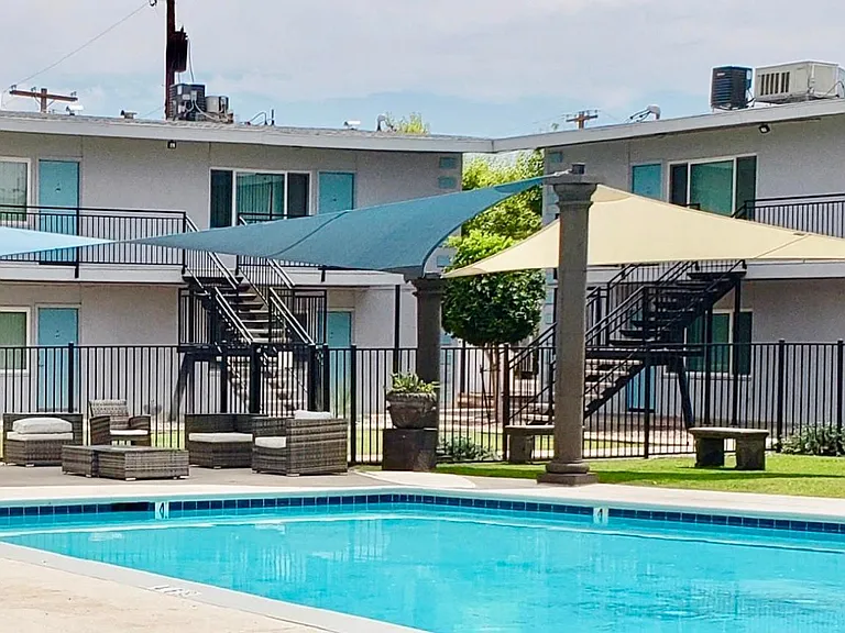 Turney 801 — Photo 4