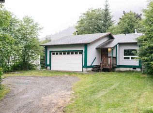 1061 Jackson St, Ketchikan, AK 99901