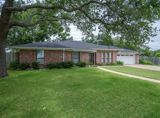 1012 Pin Oak Dr, Belton, TX 76513